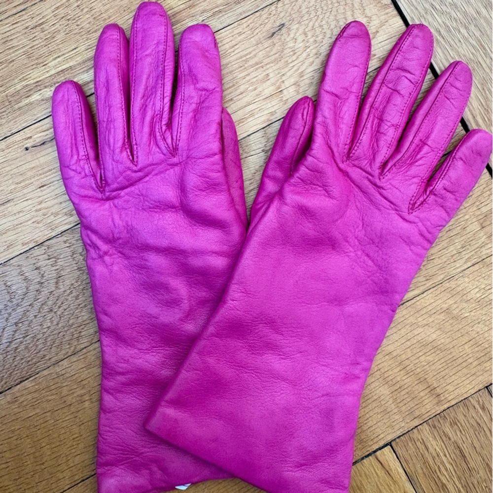 Aris Hot Pink Leather Gloves